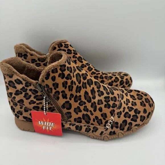 Skechers Women's Wide Fit Animal Print Ankle Booties Size 9 NEW!!! - Picture 2 of 8